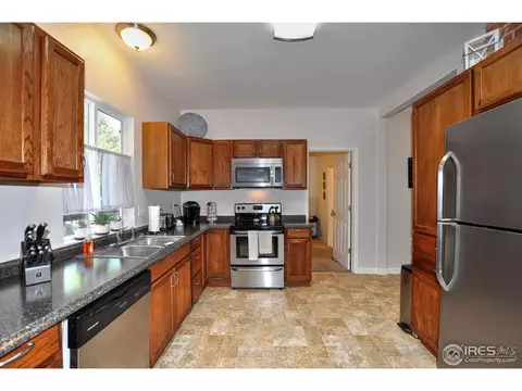 421 13th St, Greeley, CO 80631 photo 6