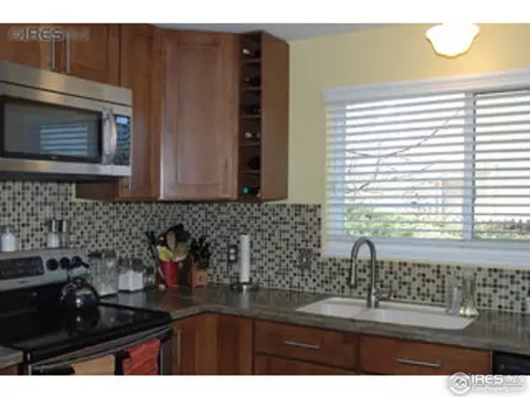 3053 Redstone Ln #B2, Boulder, CO 80305 photo 2