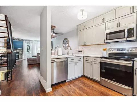 312 Wright St #106, Lakewood, CO 80228 photo 4