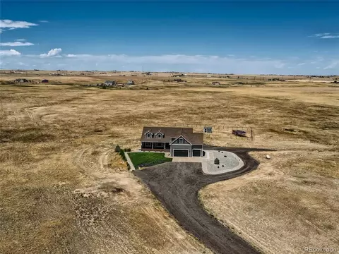 2327 Ventress Ct, Bennett, CO 80102 photo 1