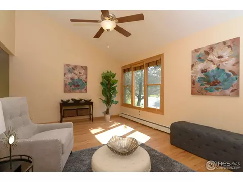 7499 Park Cir, Boulder, CO 80301 photo 4
