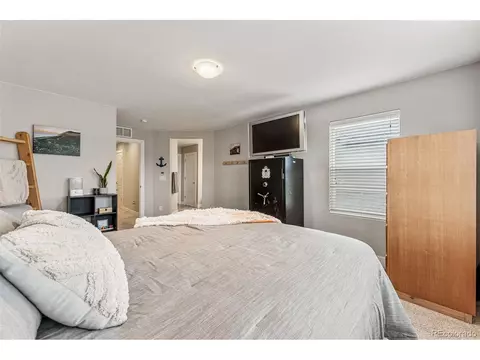 16197 Elk Pl, Denver, CO 80239 photo 21