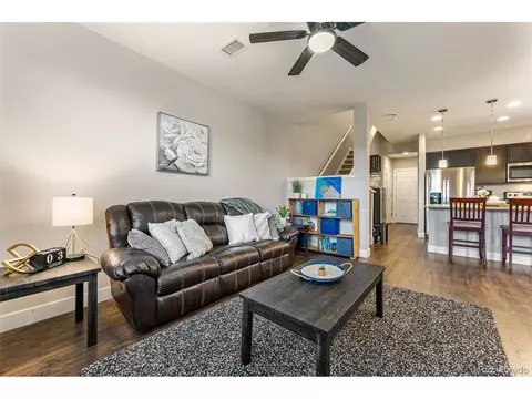 16197 Elk Pl, Denver, CO 80239 photo 8