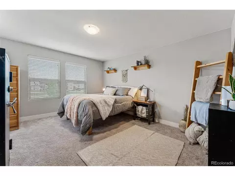 16197 Elk Pl, Denver, CO 80239 photo 18