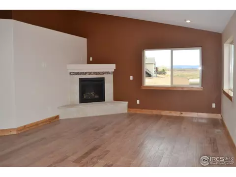 3047 Argyll Ln, Johnstown, CO 80534 photo 2