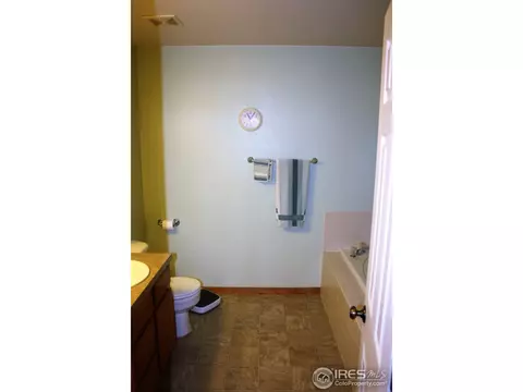 3229 Pheasant St, Evans, CO 80620 photo 11