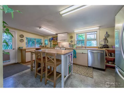 1065 Cherryvale Rd, Boulder, CO 80303 photo 8