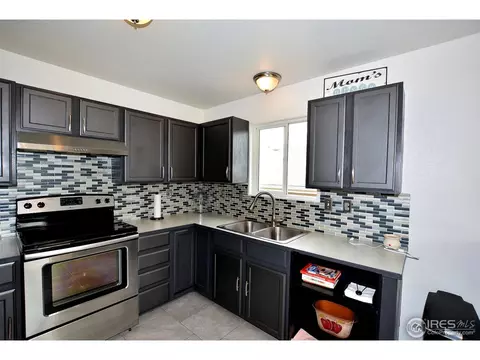 3729 Riverside Pkwy, Evans, CO 80620 photo 14