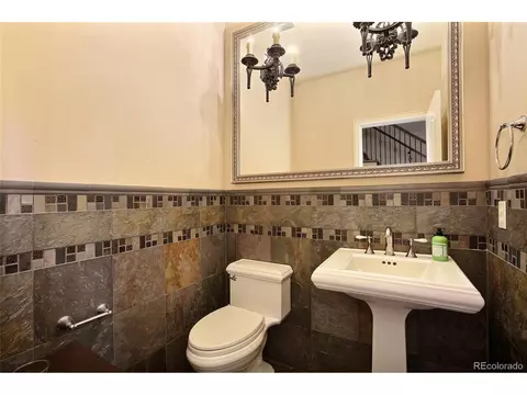 8699 E Wesley Dr, Denver, CO 80231 photo 23