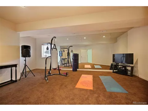 8699 E Wesley Dr, Denver, CO 80231 photo 27