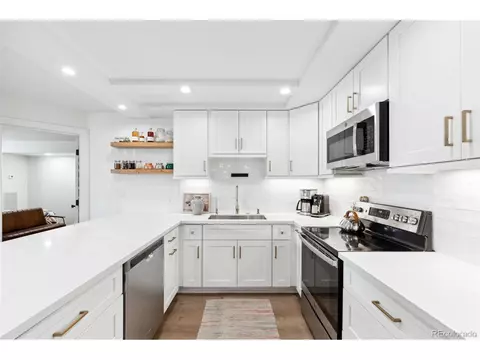 601 W 11th Ave #807, Denver, CO 80204