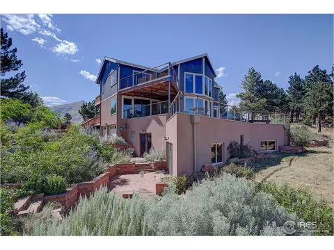 8423 Stoneridge Ter, Boulder, CO 80302 photo 2