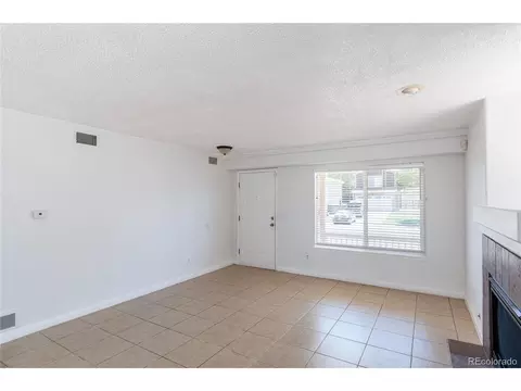 21541 E 40th Ave, Denver, CO 80249 photo 4
