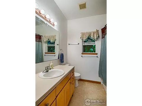 1180 Jefferson Dr, Berthoud, CO 80513 photo 22