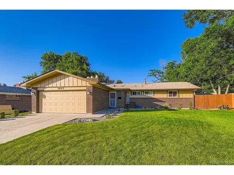 3643 E Lake Dr, Centennial, CO 80121 photo 2