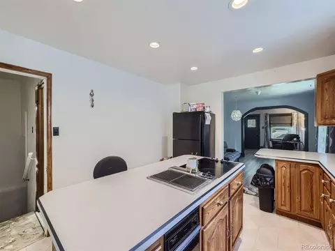 638 Elk Pl, Denver, CO 80216 photo 8