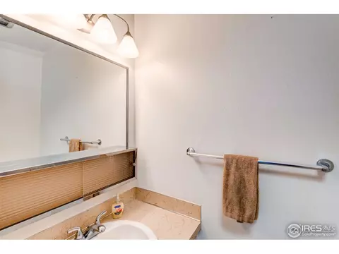 9254 E Mansfield Ave, Denver, CO 80237 photo 12