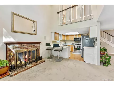 11104 E Linvale Dr, Aurora, CO 80014 photo 1