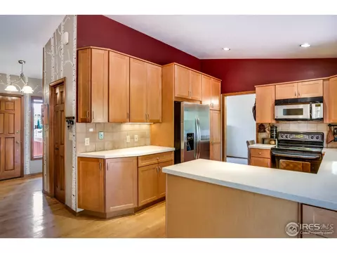 5451 Crestone Cir, Boulder, CO 80301 photo 8