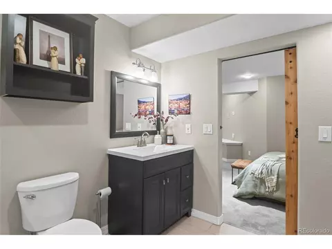 Undisclosed, Aurora, CO 80016 photo 29