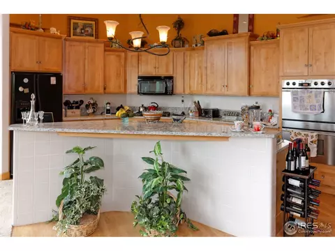 520 Eagle Ridge Rd, Longmont, CO 80503 photo 7