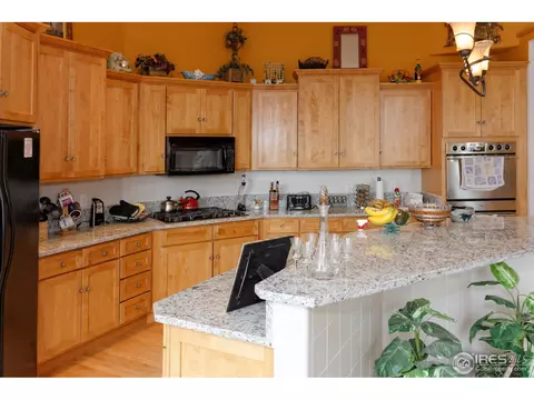 520 Eagle Ridge Rd, Longmont, CO 80503 photo 8