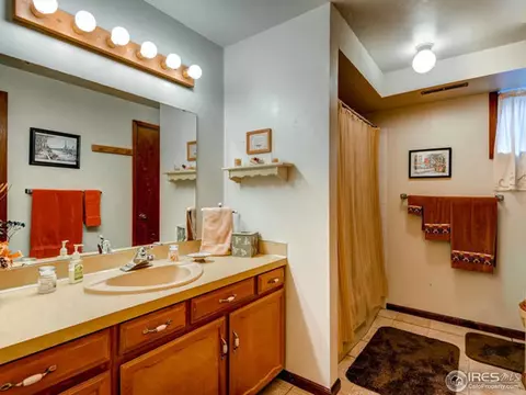 582 Mountain Meadows Rd, Boulder, CO 80302 photo 19
