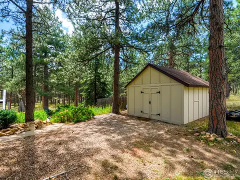 582 Mountain Meadows Rd, Boulder, CO 80302 photo 26