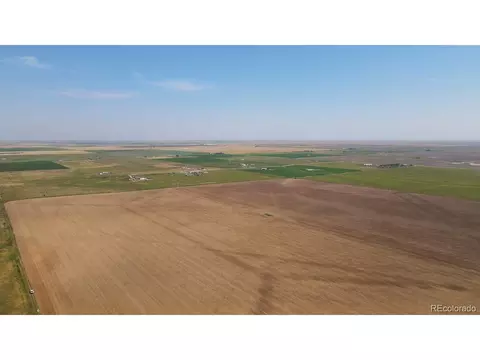 104 Th Ave, Bennett, CO 80102 photo 8