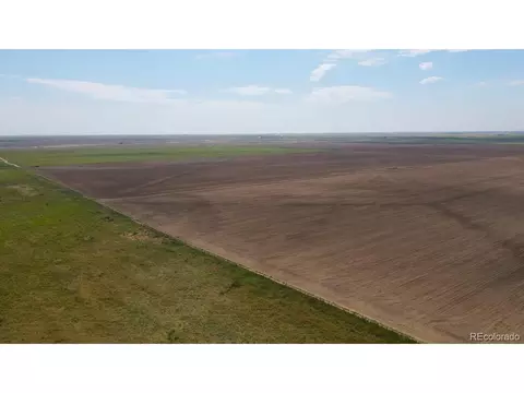 104 Th Ave, Bennett, CO 80102 photo 9