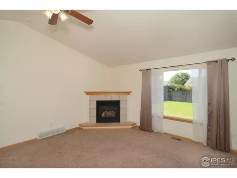 1473 Walnut St, Windsor, CO 80550 photo 4