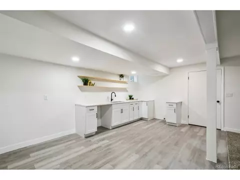 5536 Eagle St, Denver, CO 80239 photo 17