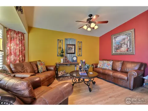860 E 20th St Ln, Greeley, CO 80631 photo 2