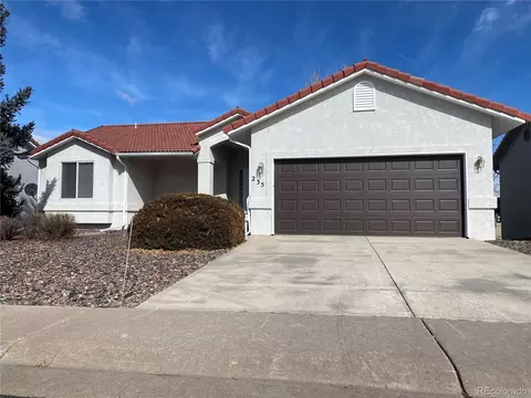 235 Las Lunas St, Castle Rock, CO 80104