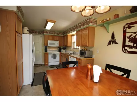 2933 Park View Dr, Evans, CO 80620 photo 8