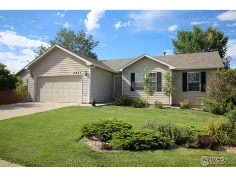 2933 Park View Dr, Evans, CO 80620 photo 1