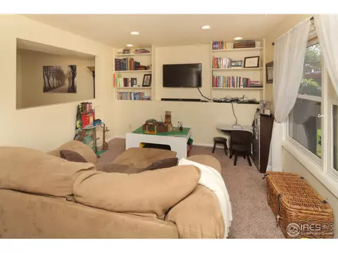 851 Longview Ave, Berthoud, CO 80513 photo 14
