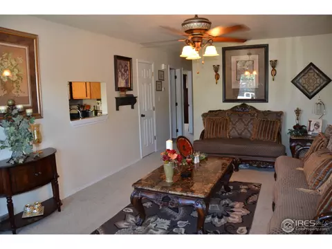 808 42nd St, Evans, CO 80620 photo 4
