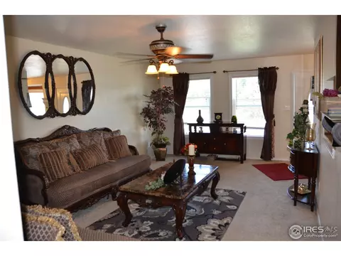 808 42nd St, Evans, CO 80620 photo 2