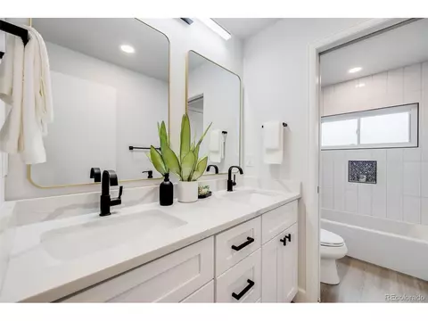 17833 E Prentice Dr, Centennial, CO 80015 photo 13