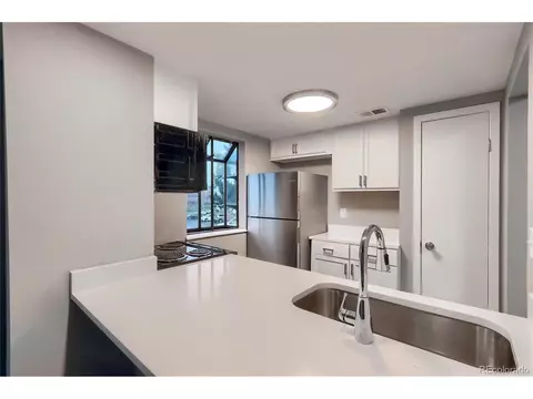 12512 E Cornell Ave #204, Aurora, CO 80014 photo 2