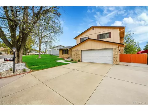 15789 E Greenwood Dr, Aurora, CO 80013