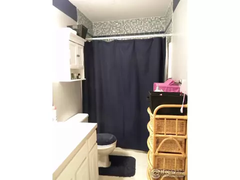 320 E Lilac St, Milliken, CO 80543 photo 8