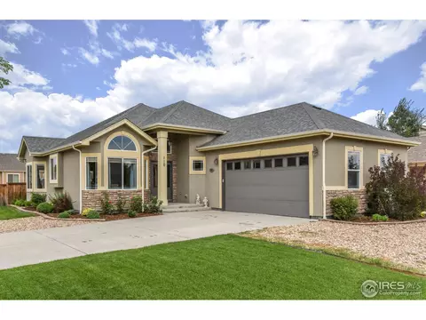 110 E Turner Ave, Berthoud, CO 80513 photo 2