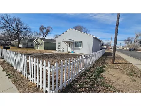 202 S Clayton St, Brush, CO 80723