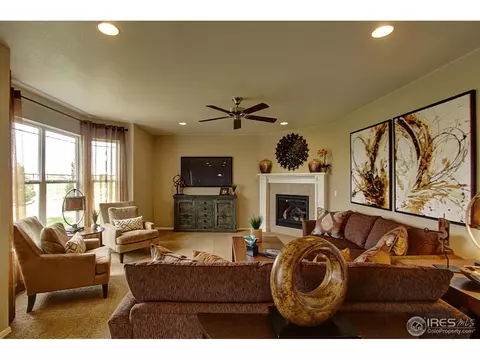 10266 Bluegrass St, Longmont, CO 80504 photo 8