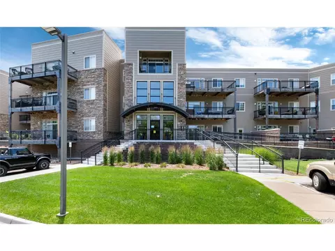 6000 W Floyd Ave #103, Lakewood, CO 80227