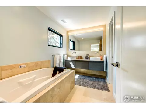 4383 Apple Ct, Boulder, CO 80301 photo 18