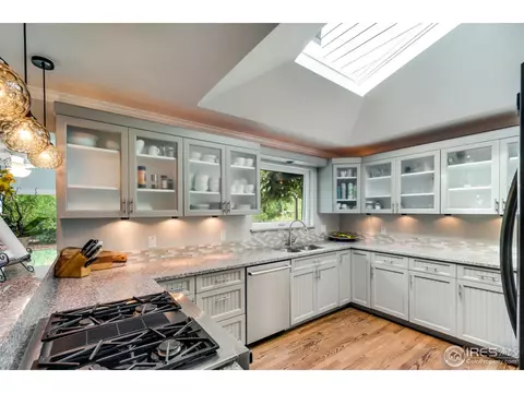 8 Rangeview Dr, Wheat Ridge, CO 80215 photo 9