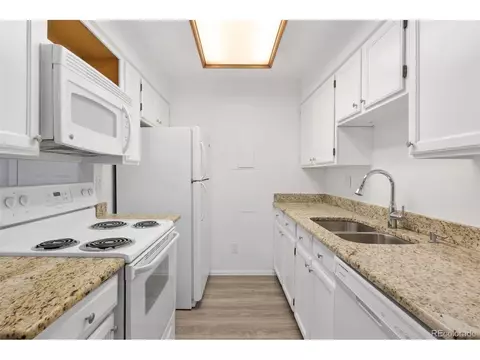 14780 E Kentucky Dr #424, Aurora, CO 80012